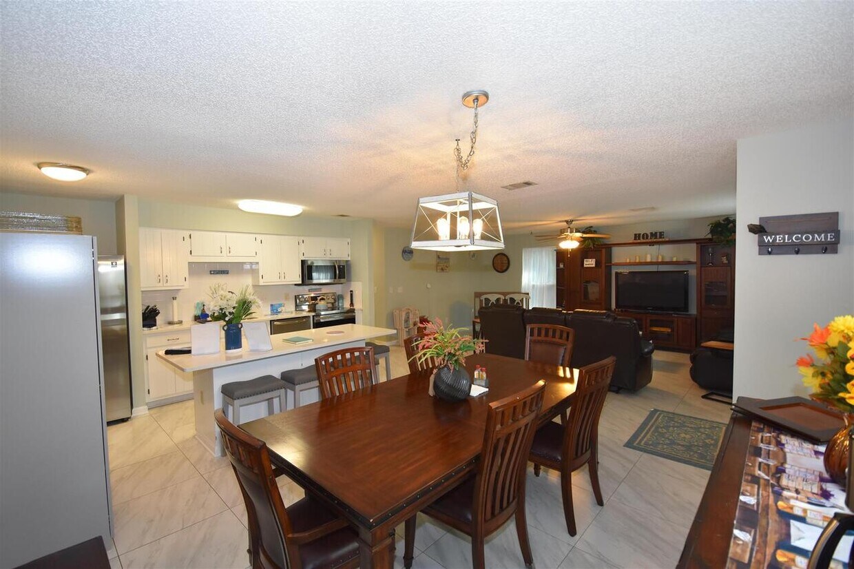 Foto principal - 306 Faye Ct