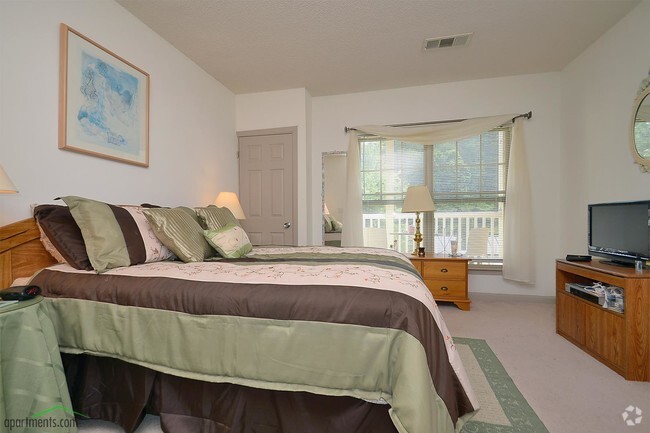 Bedroom - Martin House at Adamsville - Senior Living