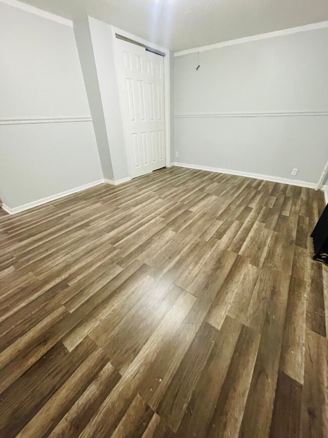 Building Photo - 463 Stuyvesant Ave