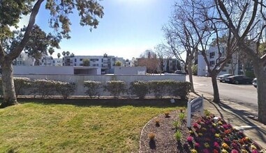 912 Beach Park Blvd