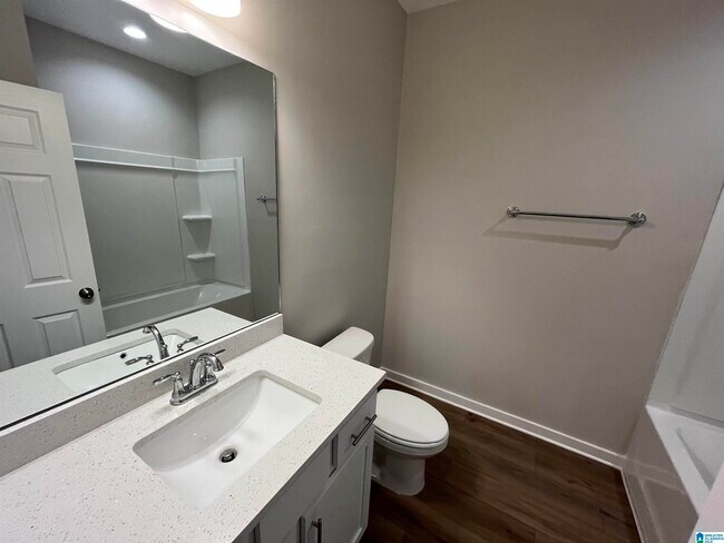 Foto del edificio - 805 Ginger Lee St