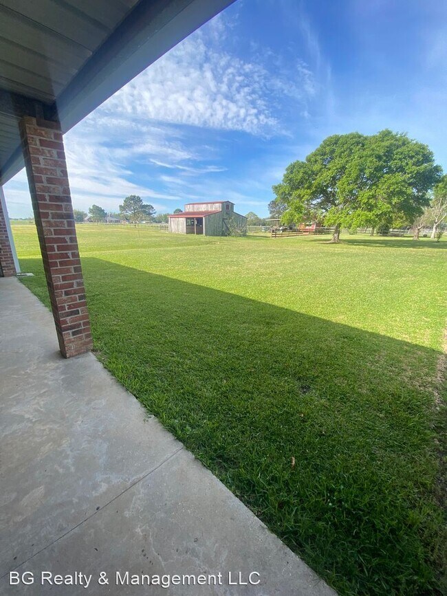 Foto del edificio - 3 br, 2.5 bath House - 1042 Banker Road