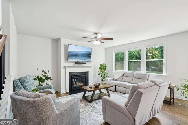 Foto del edificio - 2424 Pinnae Pl