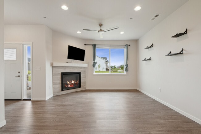 Building Photo - 2232 Denison Ave