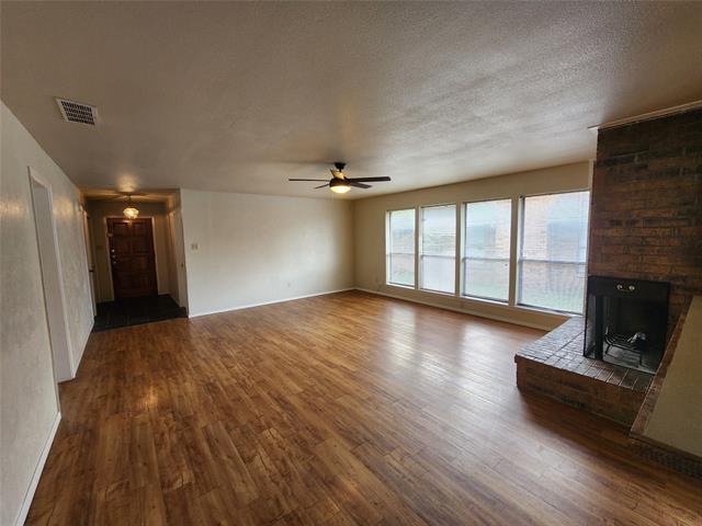 Foto del edificio - 4405 Menzer Rd