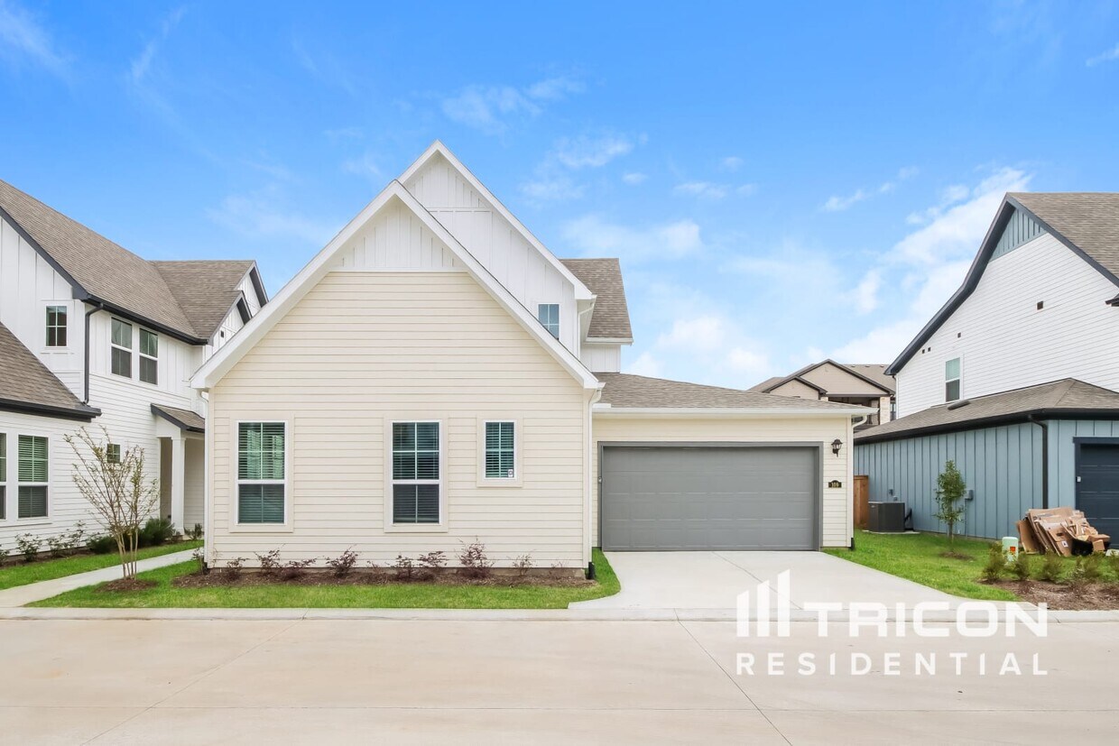 9835 Willow Creek Commerce Dr 109 Tomball TX House Rental in Tomball