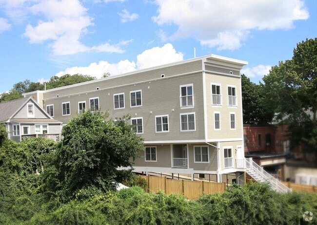 Building Photo - 4 Kemp St