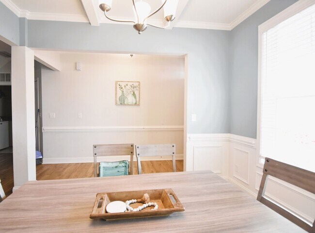Foto del edificio - Coming Soon: Two Weeks Rent Free! 4 Bedroo...
