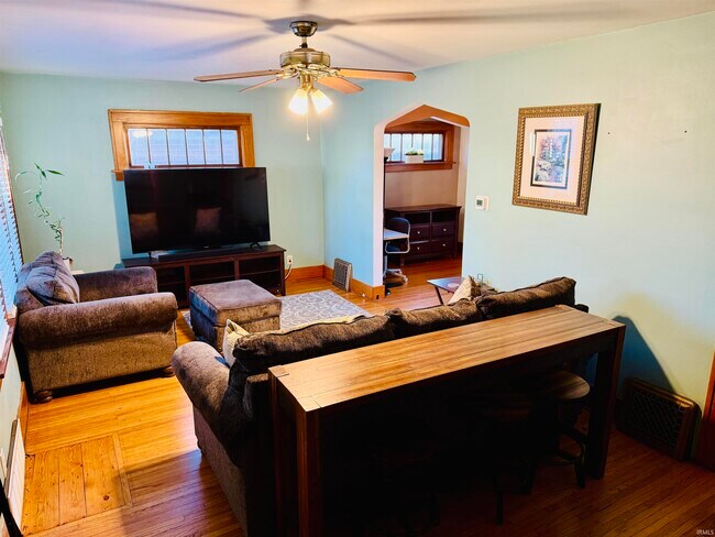 Foto del edificio - 4018 Webster St