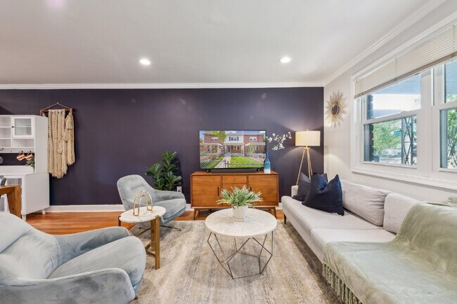 Building Photo - Welcome Home!