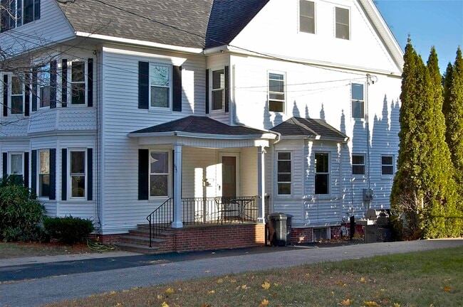 Building Photo - 435 Broad St