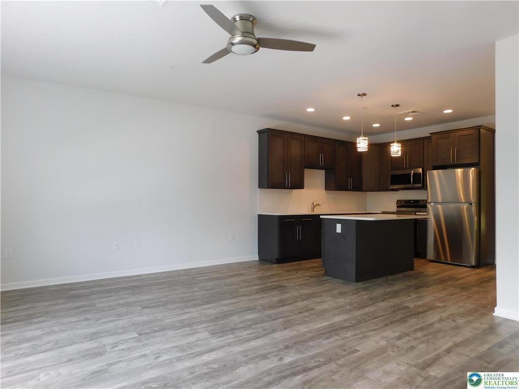 Linford Place Apartments primary photo