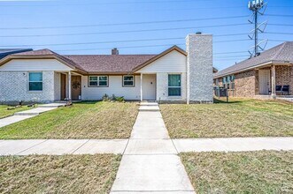 Building Photo - 2734 Sherry St