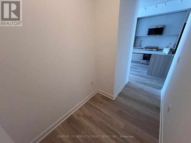 Photo du bâtiment - 20 All Nations Dr