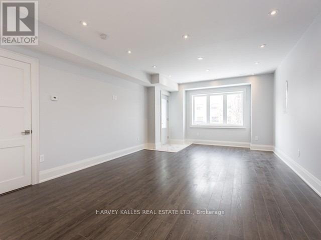 Photo du bâtiment - 989 Avenue Rd