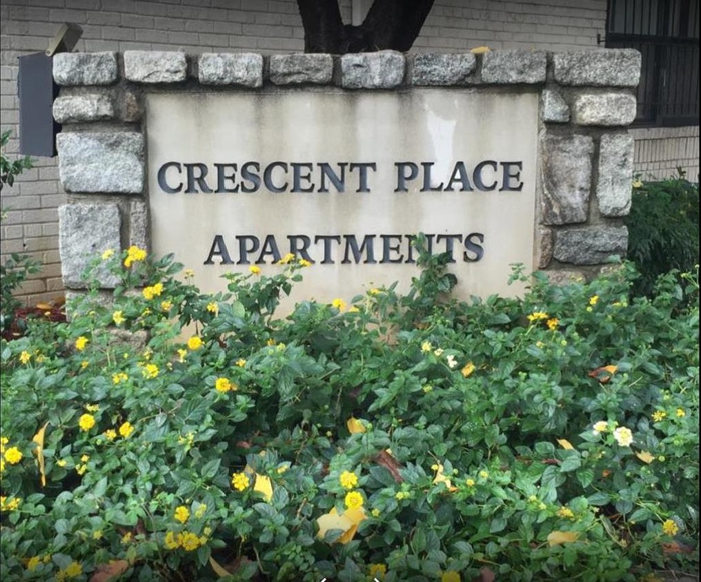Foto del edificio - 1122 Crescent Ave NE