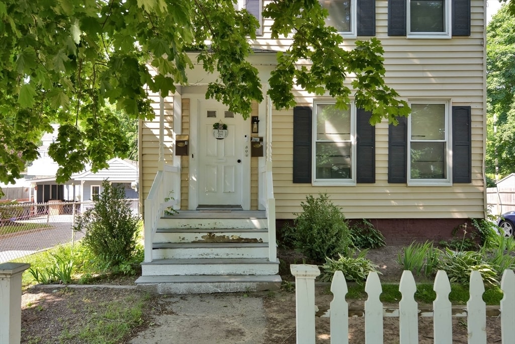 80 Lincoln Ave Unit 2, Haverhill, MA 01830 Room for Rent in Haverhill