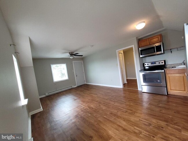 Building Photo - 503 N Rodney St