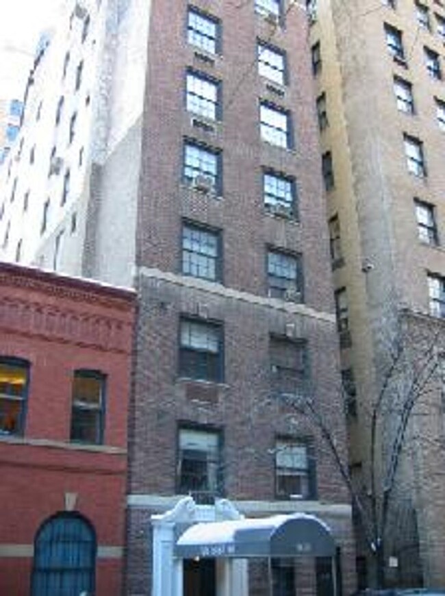 Building Photo - 108 E 66th St