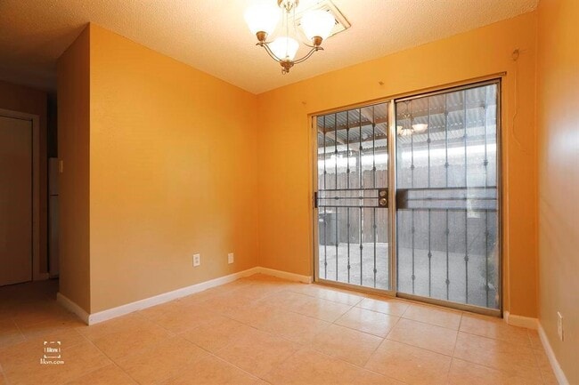 Foto del edificio - 7771 Cook Rd