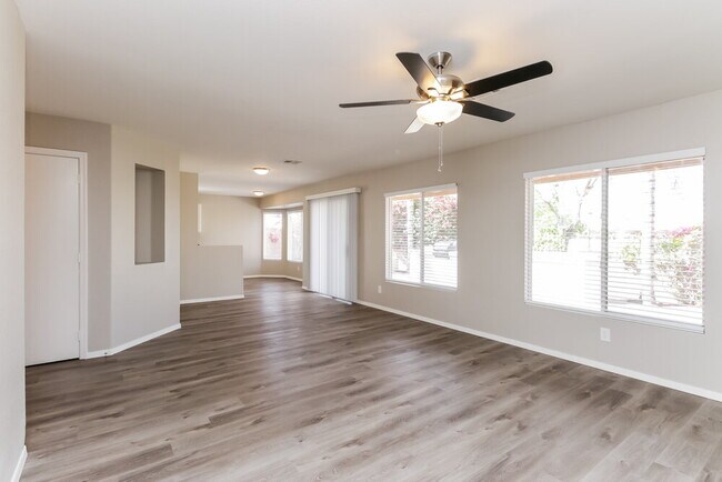 Building Photo - 1194 S Anvil Pl