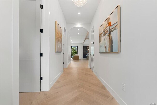 Foto del edificio - 4634 Vesper Ave