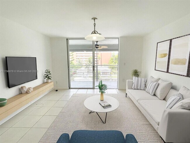 Foto del edificio - 3750 NE 169th St