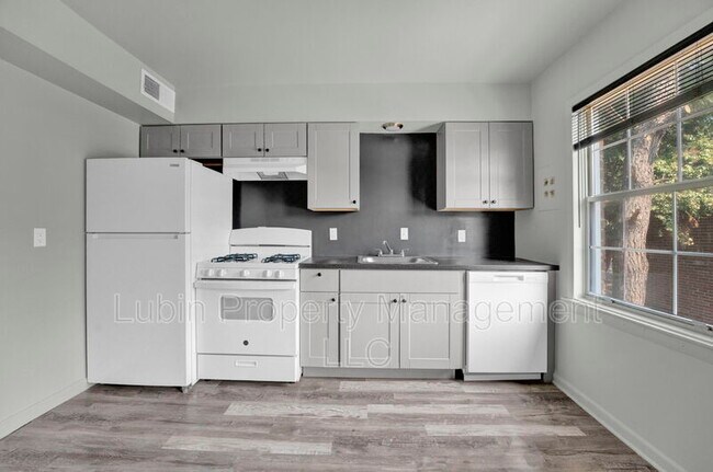 Foto del edificio - 3241 Steele St