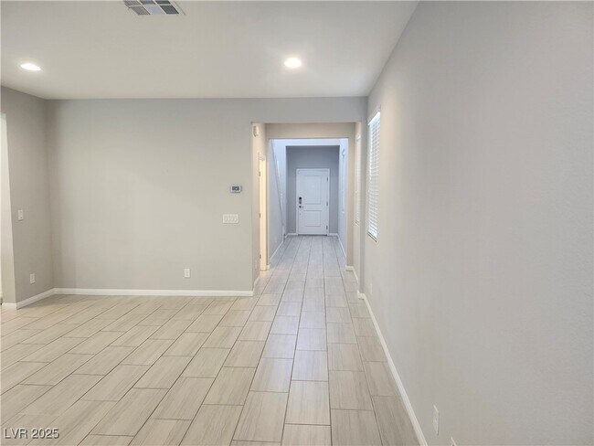 Foto del edificio - 9897 W Oleta Ave