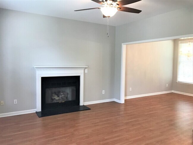 Building Photo - NW - Desirable Irving Park Two Story Home,...