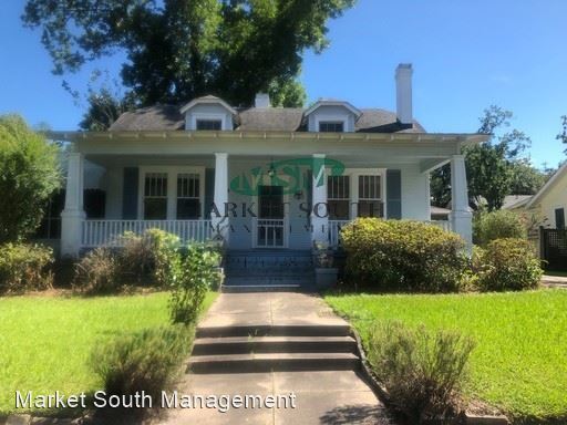 Foto principal - 3 br, 1 bath House - 121 E. 54th Street