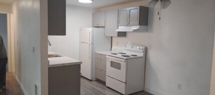 Building Photo - 17420 SW Shaw St