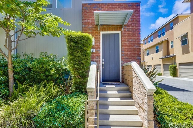 Building Photo - 17 Beacon Way