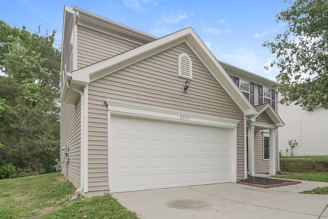 Building Photo - 2819 Forest Grove Ct