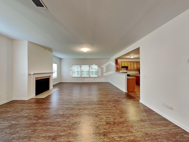 Building Photo - 14404 Waterlyn Dr