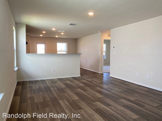 Building Photo - 3 br, 2 bath House - 6231 WINDY GREEN
