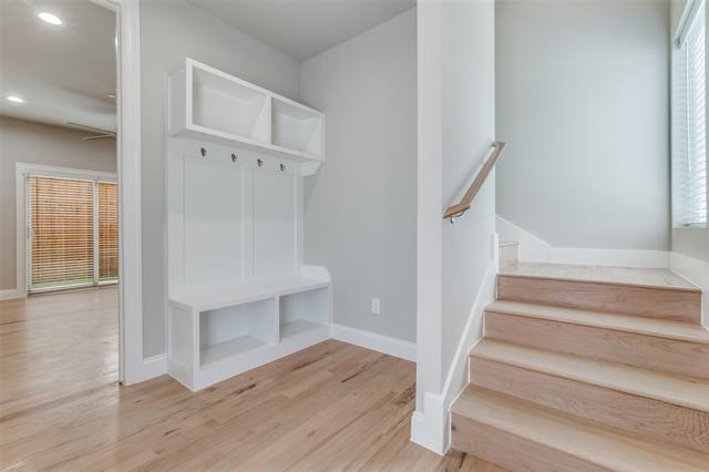 Foto del edificio - 4401 Cabell Dr