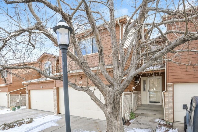 Photo - 28 Ward Ct Townhome