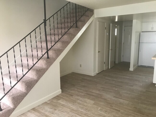 Foto del edificio - 2221 Oak St