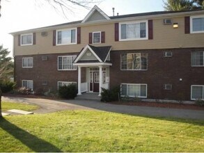 Building Photo - 3861 Brown Ave