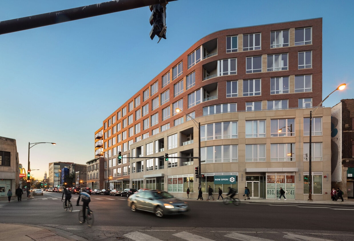 AM1980 - Apartments in Chicago, IL | Apartments.com