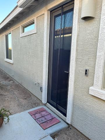 Front entrance - 2917 E 27th Ave