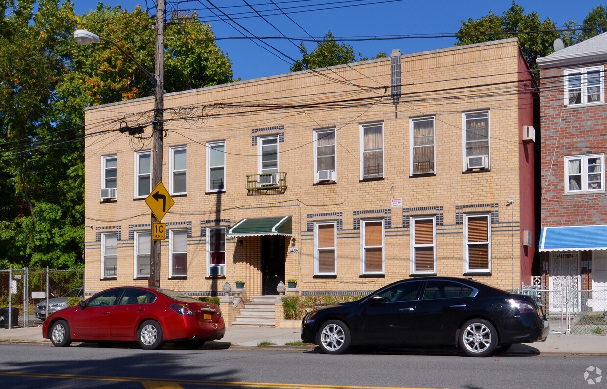Primary Photo - 1465 Hammersley Ave