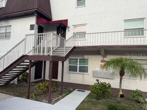 Building Photo - 9009 Tudor Dr