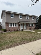 Building Photo - 9221-9223 W Morgan Ave