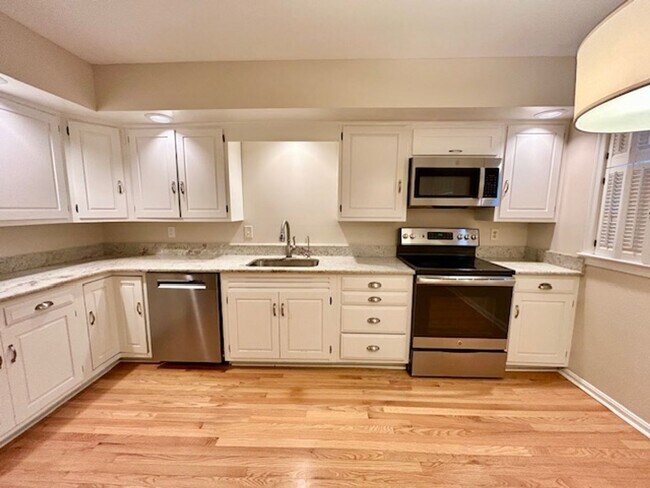 Foto del edificio - 10939 Wickshire Way