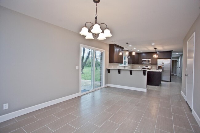 Foto del edificio - 1206 Convair St