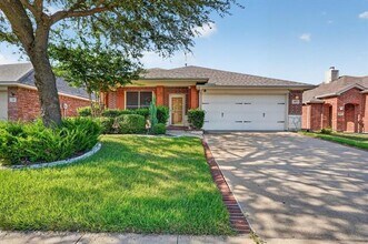 Building Photo - 307 Highland Ridge Dr