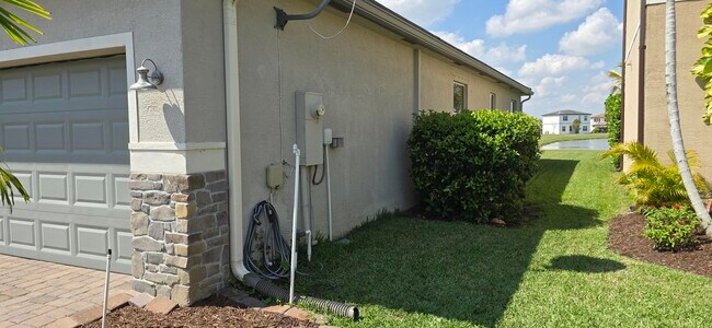 Building Photo - 12737 NW Milestone Pl
