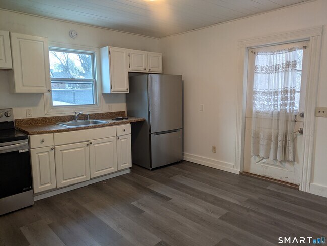 Foto del edificio - 71 E Pearl St